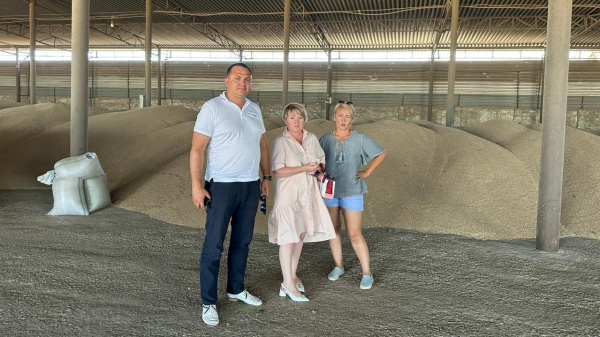 Аграрии Ленинского района завершили уборку зерновых и зернобобовых культур урожая 2023 года