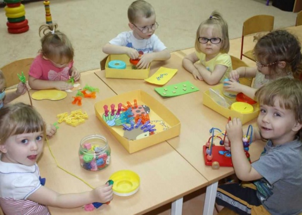 174 малыша ждут очереди в детский сад в Ленинском районе Крыма