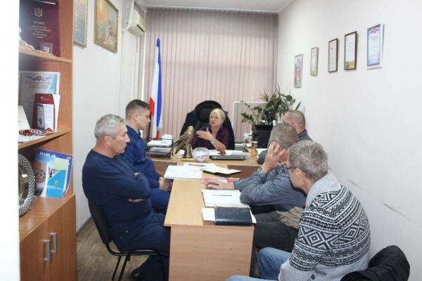 В Администрации Ленинского района состоялось рабочее совещание по вопросу антитеррористической защищённости военных комиссариатов