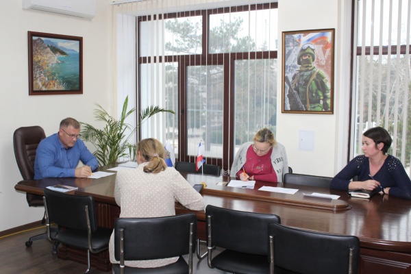 Глава Администрации Ленинского района провёл личный приём граждан