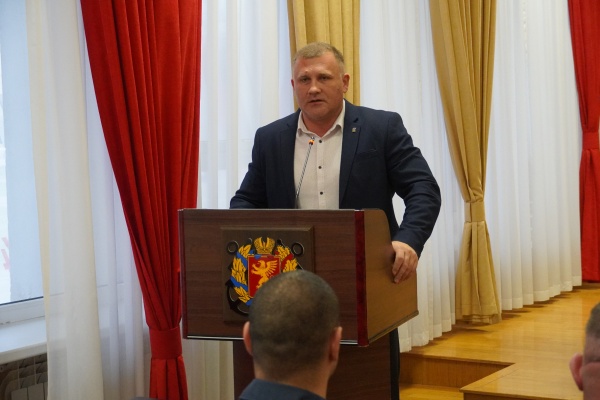 Захар Щегленко поздравил сотрудников 3 пожарно-спасательного отряда Федеральной пожарной службы МЧС России по Республике Крым с Днем спасателя