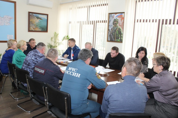 Захар Щегленко провел заседание антитеррористической комиссии Ленинского района