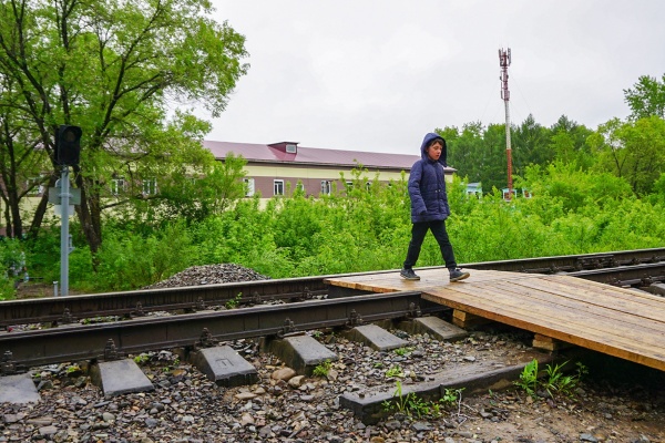 Правила нахождения граждан и размещения объектов в зонах повышенной опасности, выполнения в этих зонах работ, проезда и перехода через железнодорожные пути