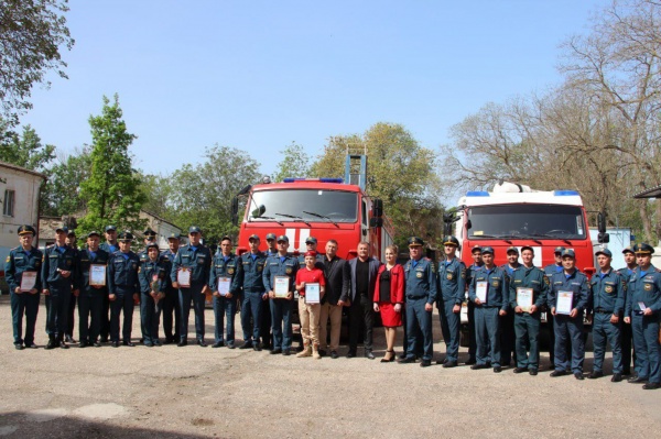 В канун Дня пожарной охраны состоялось торжественное чествование сотрудников 3 ПСО Федеральной пожарной службы МЧС России по РК