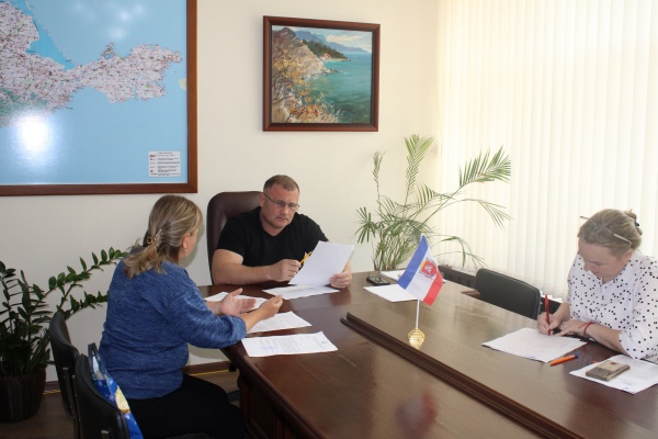 Глава Администрации Ленинского района провел личный прием граждан