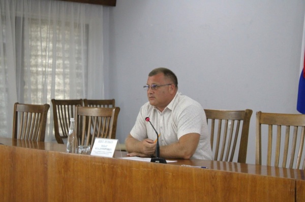 Захар Щегленко провёл еженедельное аппаратное совещание