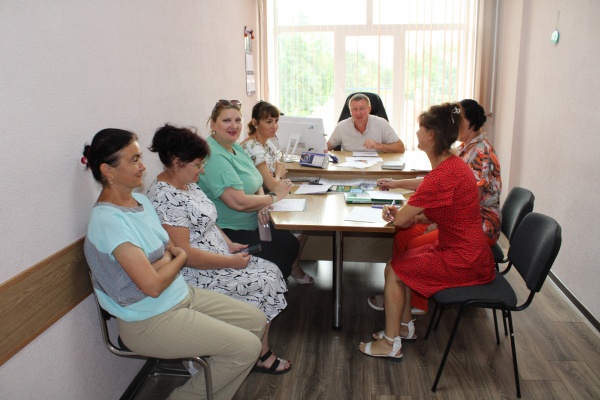 Валерий Макрушин провел заседание Межведомственной рабочей группы по мониторингу ситуации на рынке труда