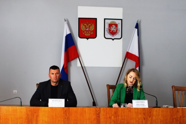 Виктория Заботина провела заседание 2 сессии Ленинского районного совета 3 созыва