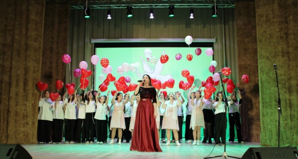 В преддверии Дня матери в Ленинском районе состоялся Слёт солдатских матерей и жён