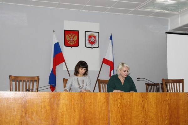 Елена Рудюк провела заседание Единой Межведомственной рабочей группы Ленинского района по вопросам поступления налогов