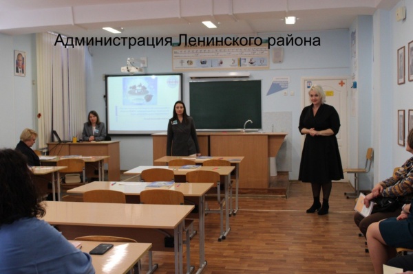 В СОШ № 2 пгт Ленино состоялся республиканский семинар на тему «Научно-техническое творчество школьников в области НБИКС-природоподобных технологий через дополнительное образование»