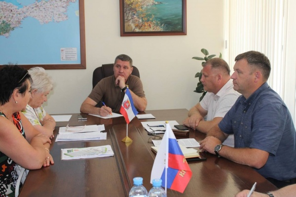В Администрации Ленинского района проведена рабочая встреча с представителями общественности