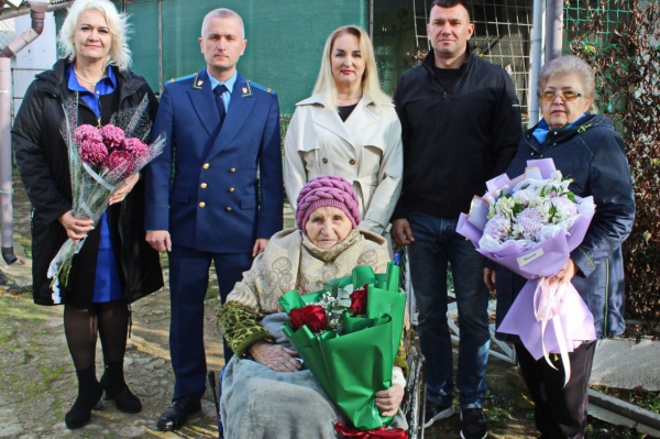 Сегодня свой день рождения отмечает ветеран Великой Отечественной войны — Мушмуленко Татьяна Петровна