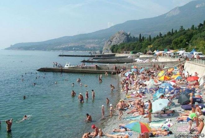 Александр Лиев рассказал, как спасти курортный сезон в Крыму
