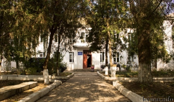 Новый график работы поликлиники Ленинской ЦРБ