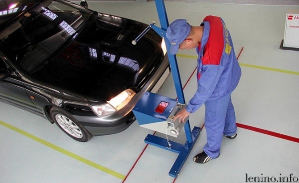 Крымчанам, получившим страховой полис, лучше не затягивать с техосмотром