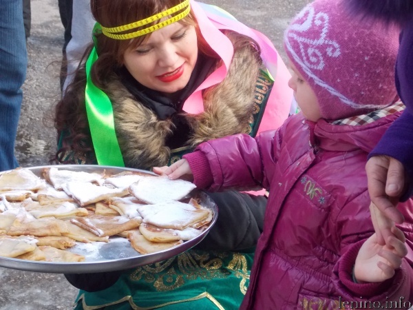 Широкая Масленица в пгт Ленино