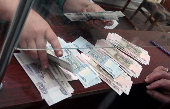 На выплату компенсаций крымчанам выделят миллиард рублей