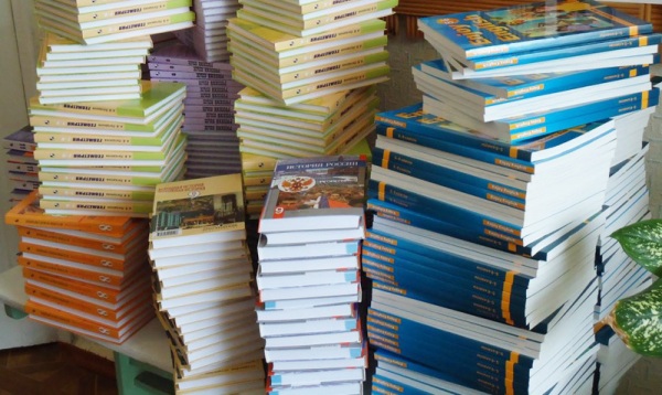 Крымские школы на 100% обеспечены учебниками