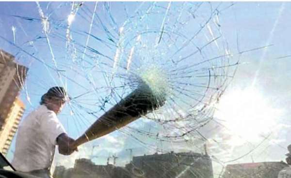 За повреждение имущества гражданину может грозить до двух лет лишения свободы