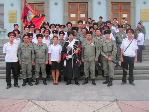 Большой Круг казаков Крыма посетили казаки Станичного Казачьего Общества «Станица Щёлкинская»