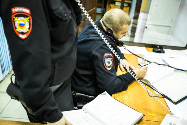 В Ленинском районе в течение нескольких часов полицейские нашли пропавшую несовершеннолетнюю