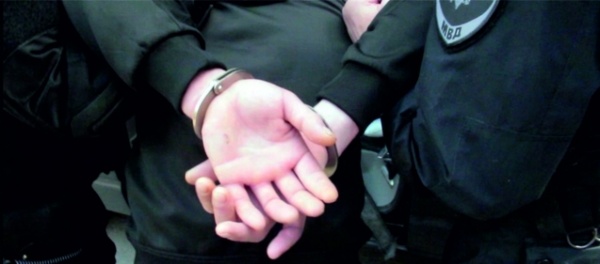 Полицейские Ленинского района по «горячим следам» раскрыли кражу из магазина