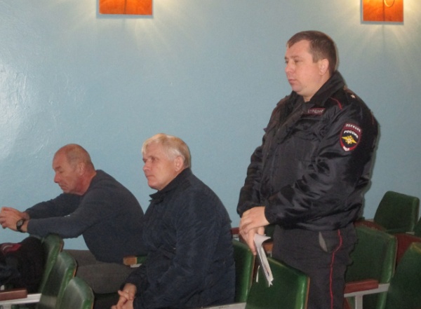 Глава Администрации Ленинского района провел аппаратное совещание с руководителями учреждений и организаций района