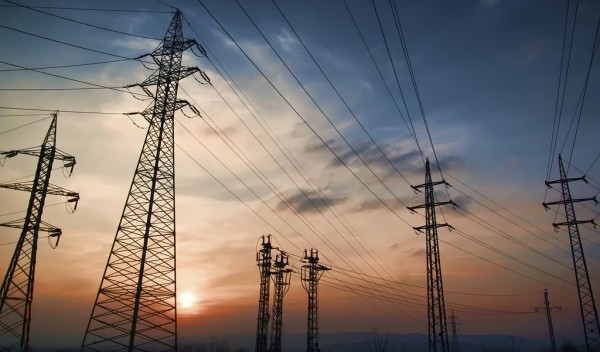 Веерные отключения в Крыму не могут превышать 8 часов в сутки, - Аксенов