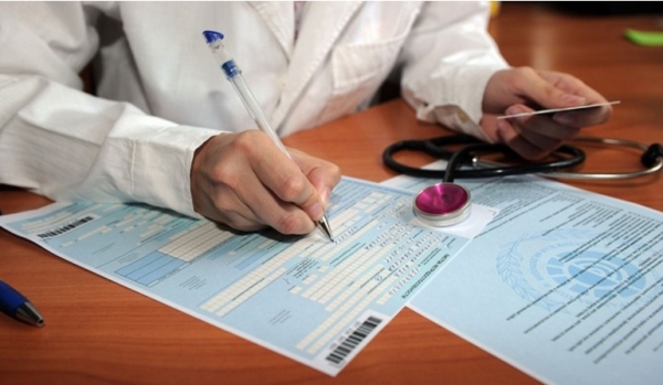 В связи с усиливающейся эпидемией гриппа в РФ предложили пересмотреть порядок выплаты больничных