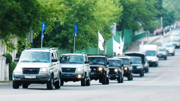 Владимир Путин подписал закон, приравнивающий автопробег к демонстрации