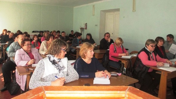 В Ленинском районе проведено совещание с руководителями образовательных учреждений