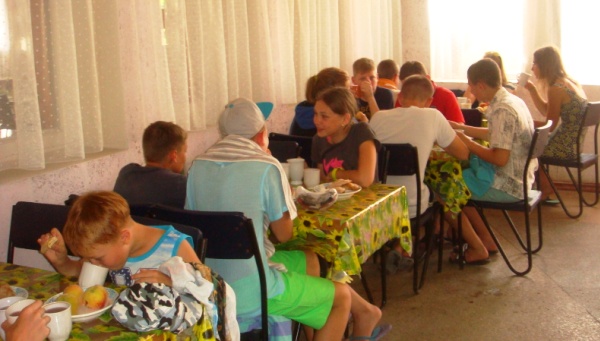 В Ленинском районе проверили деятельность детских учреждений оздоровления и отдыха