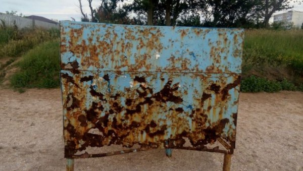 Москвичи о пляжах в Щелкино: Состояние городского пляжа ужасающее