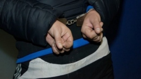 В Ленинском районе полицейские по «горячим следам» раскрыли разбойное нападение