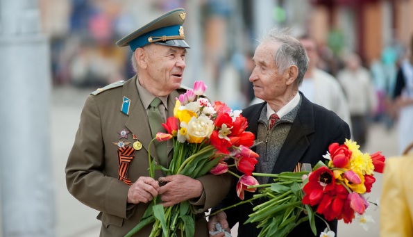 В Крыму ветеранам ко Дню Победы выплатят 89,7 миллиона рублей