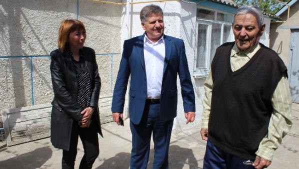 Александр Мачусский посетил ветерана Великой Отечественной войны