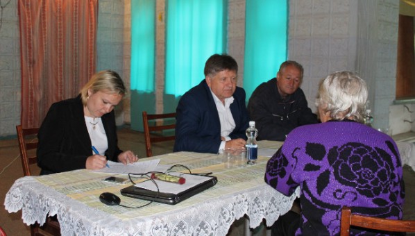 Александр Мачусский провел выездной прием граждан в Марфовском сельском поселении