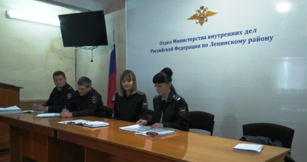 Сотрудники ОМВД России по Ленинскому району в рамках служебной подготовки повышают свой профессиональный уровень