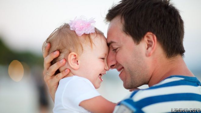 Кабинетом Министров Украины учрежден еще один праздник — День отца