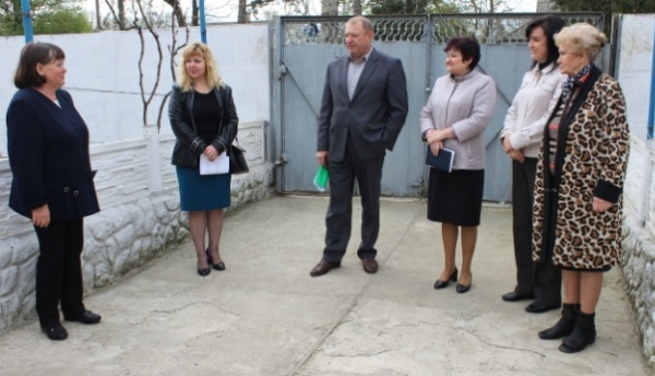 В Ленинском районе проводятся акции, направленные на поддержку ветеранов