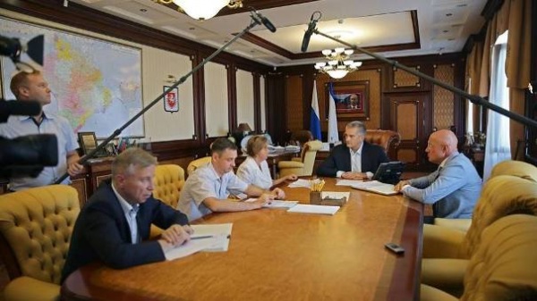Глава администрации Ленинского района Светлана Иванова приняла участие в совещании у Главы Республики Крым Сергея Аксёнова