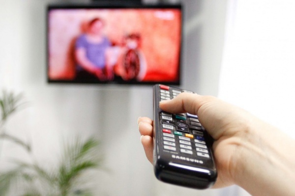 Жители «нецифрового Крыма» возмущены тем, что их обрекли слушать турецкое радио