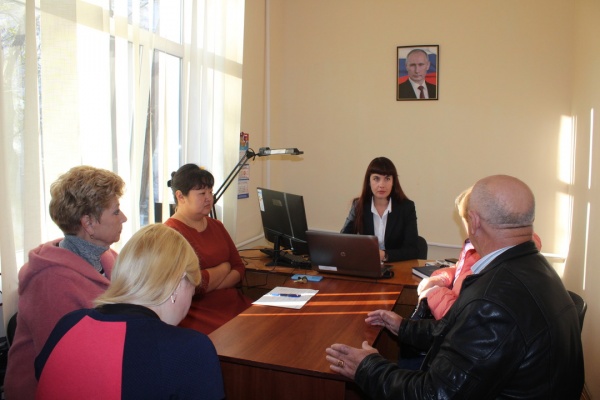 Глава Администрации Ленинского района Екатерина Юровских провела очередной прием граждан
