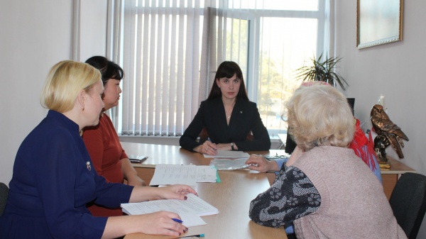 Глава Администрации Ленинского района Екатерина Юровских провела очередной прием граждан