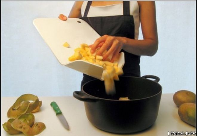 Китайские дизайнеры изобрели гибрид разделочной доски и сковороды