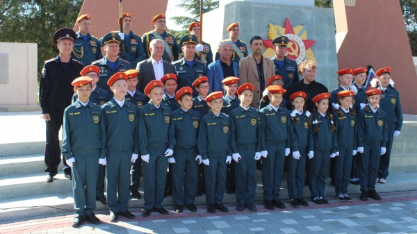 В Ленинском районе кадеты торжественно приняли присягу