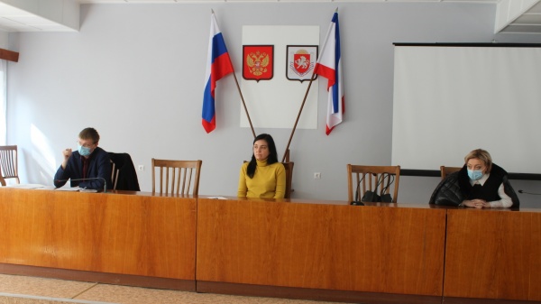 Состоялось заседание Межведомственной рабочей группы по мониторингу ситуации на рынке труда Администрации Ленинского района Республики Крым