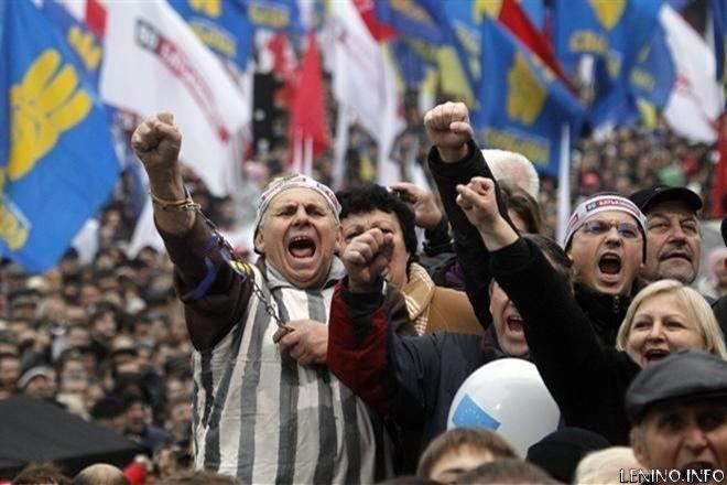 «Евромайдан» может привести Украину в рабство - СМИ Латвии
