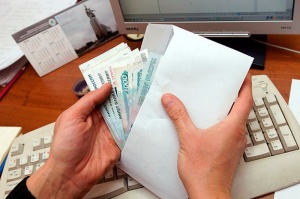 За прошлый год установлено более 1,2 тысячи случаев занижения оплаты труда